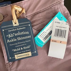 Democracy Jeans - lilac